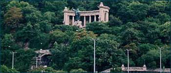 Statue of Gellert, Budapest